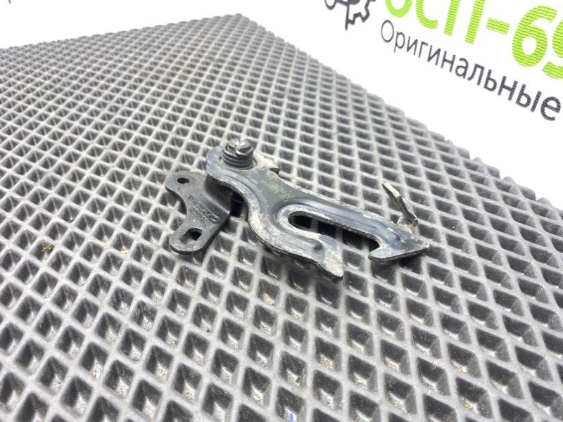 Крюк замка капота, 1100 рублей, Тверь