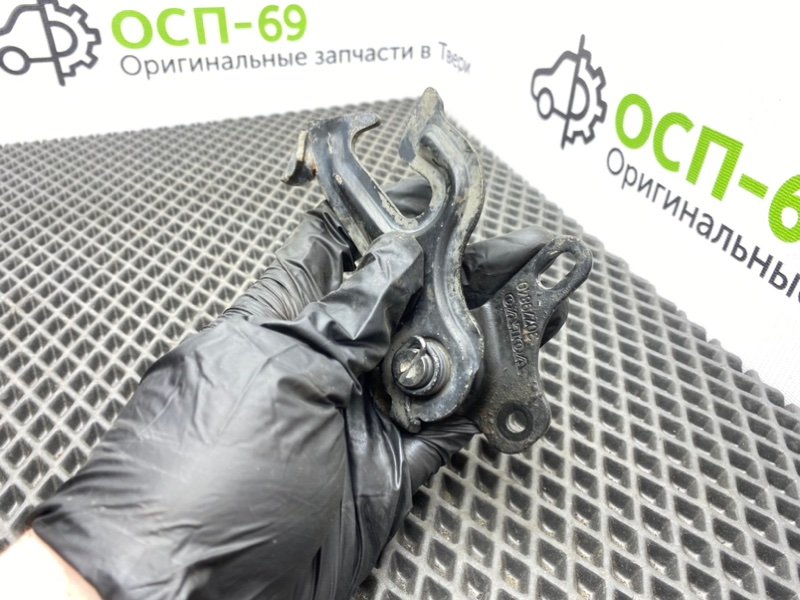 Крюк замка капота, 1100 рублей, Тверь