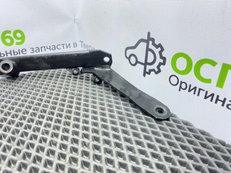 Кронштейн компрессора кондиционера, 700 рублей, Тверь