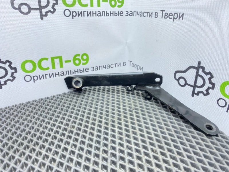 Кронштейн компрессора кондиционера, 700 рублей, Тверь