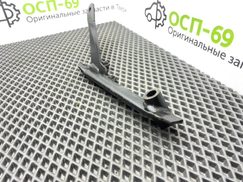 Кронштейн компрессора кондиционера, 700 рублей, Тверь