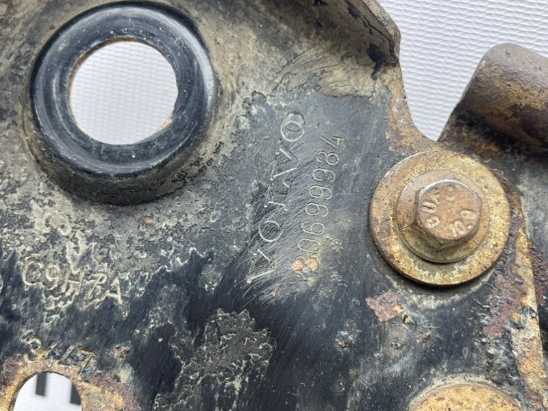 Кронштейн подрамника, 1600 рублей, Тверь