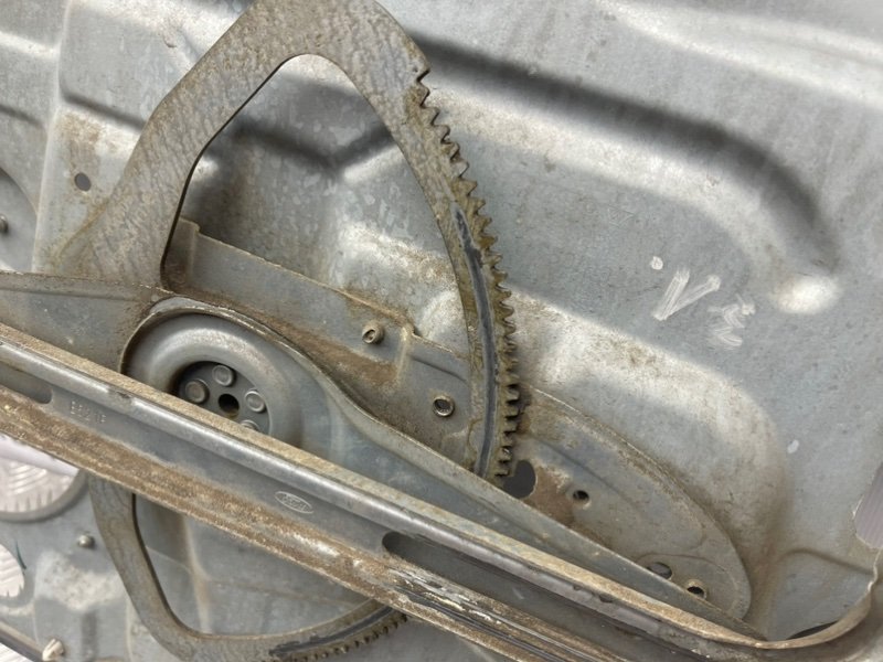 Стеклоподъемник, 1000 рублей, Тверь