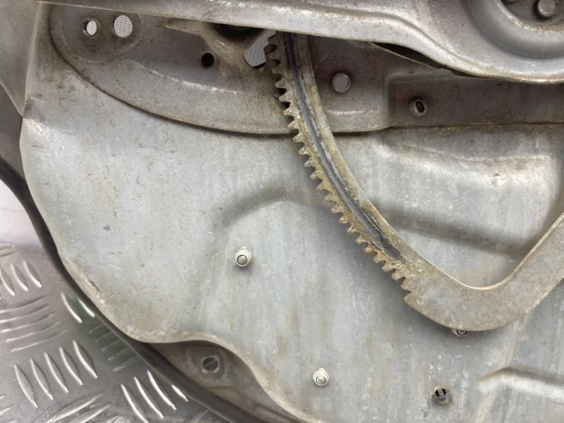 Стеклоподъемник, 800 рублей, Тверь