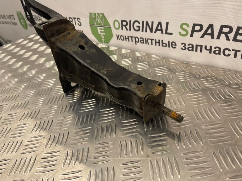 Кронштейн усилителя бампера, 1600 рублей, Тверь