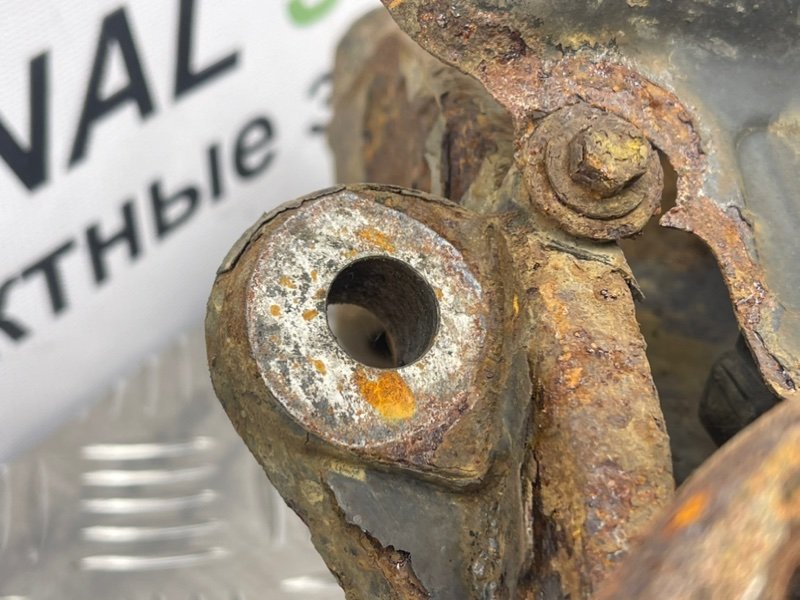 Поворотный кулак, 3100 рублей, Тверь