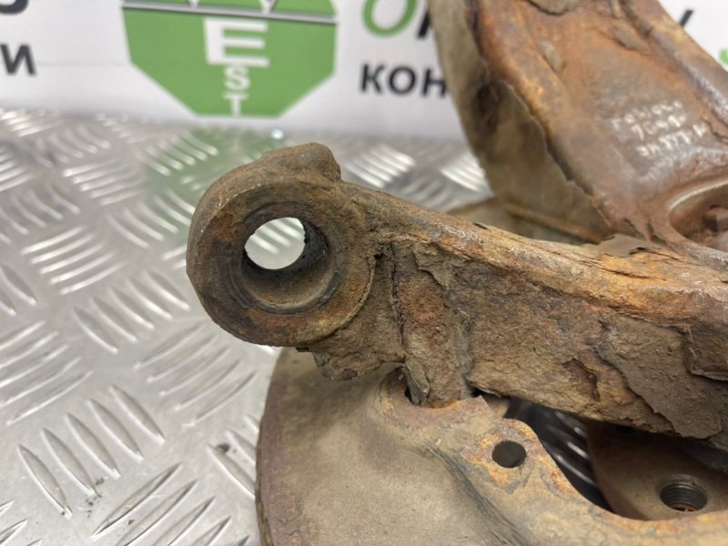 Поворотный кулак, 3100 рублей, Тверь