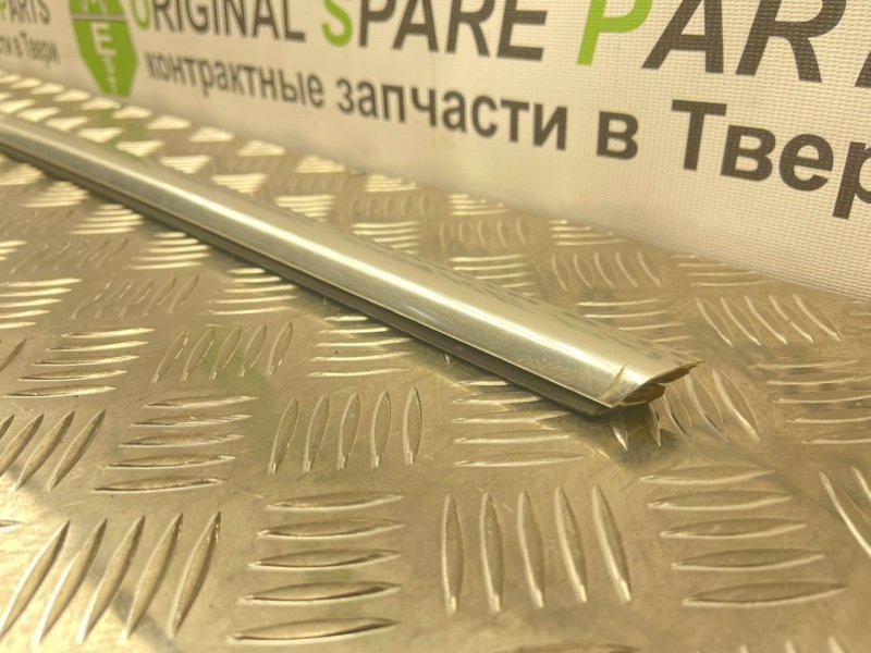 Молдинг стекла, 900 рублей, Тверь