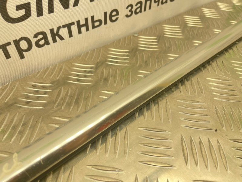 Молдинг стекла, 900 рублей, Тверь