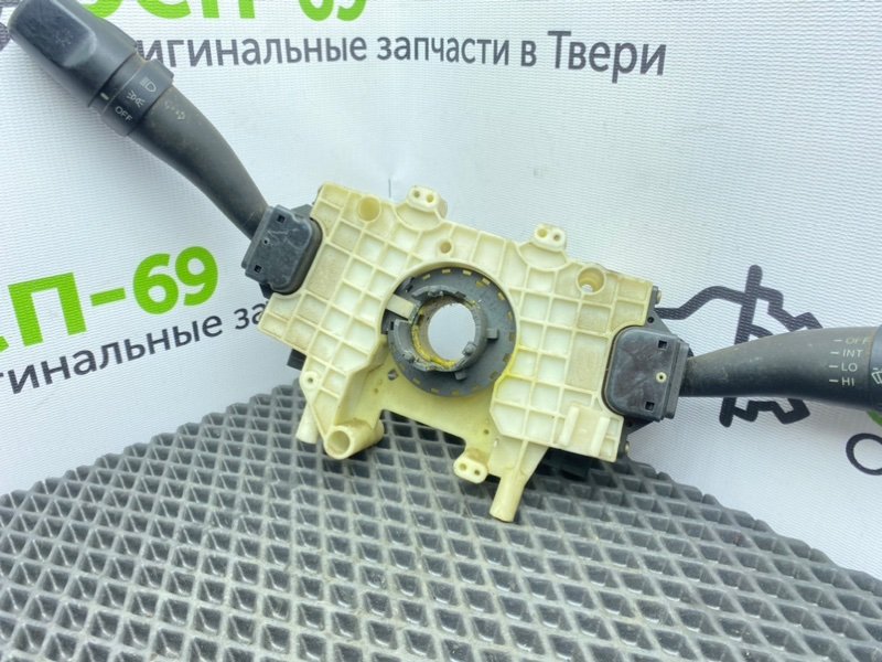 Гитара, 2000 рублей, Тверь