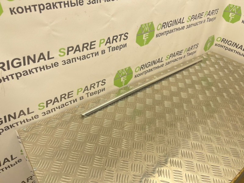 Молдинг стекла, 1000 рублей, Тверь