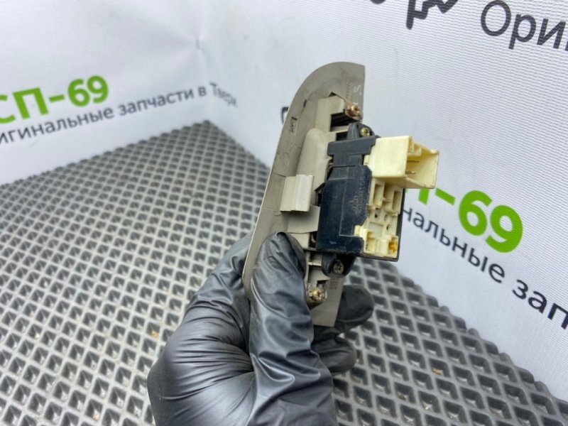 Кнопка эсп, 700 рублей, Тверь