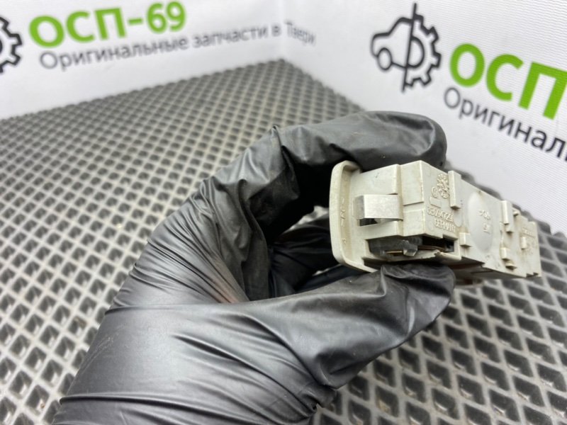 Плафон, 500 рублей, Тверь