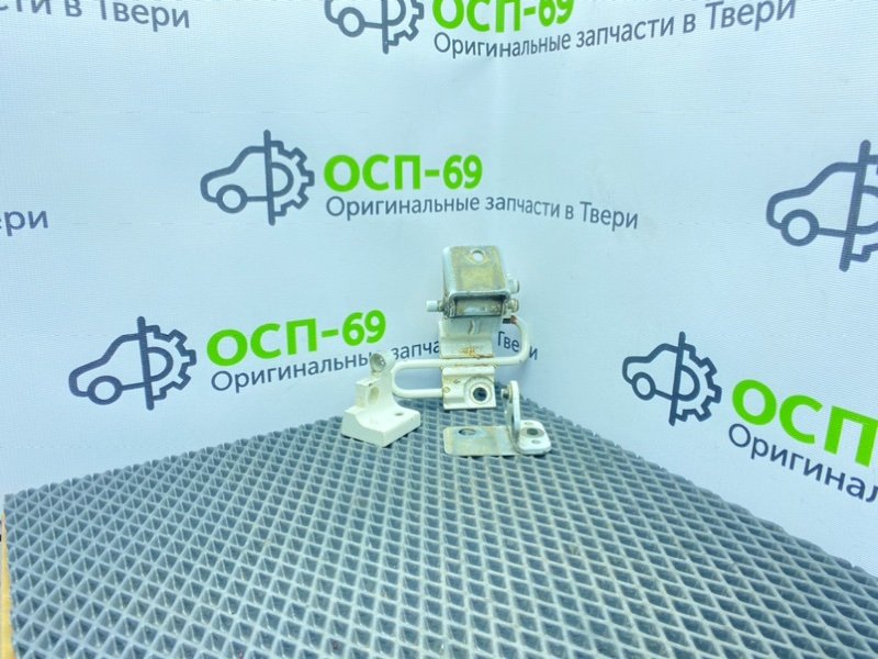 Петли дверей, 900 рублей, Тверь