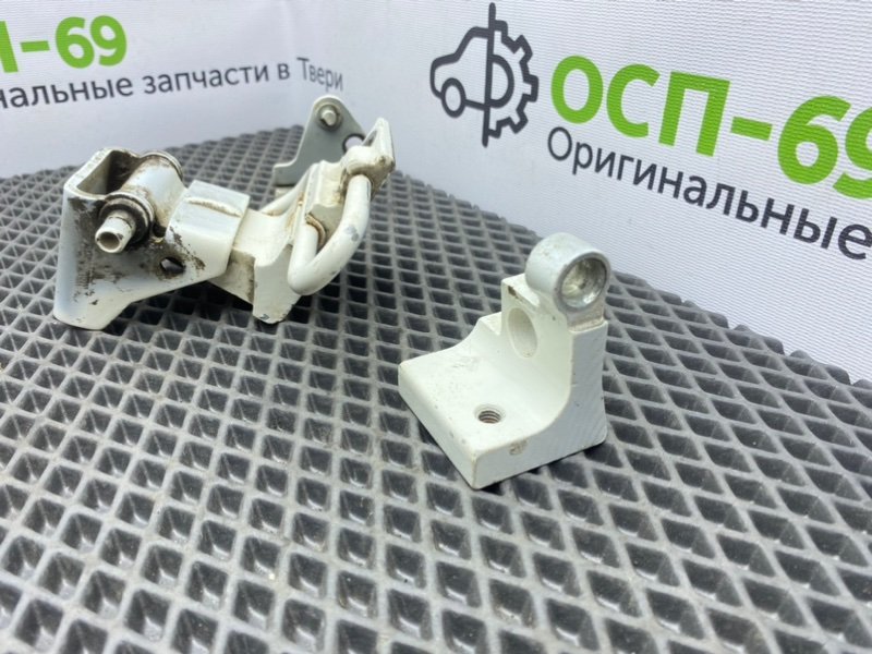 Петли дверей, 900 рублей, Тверь