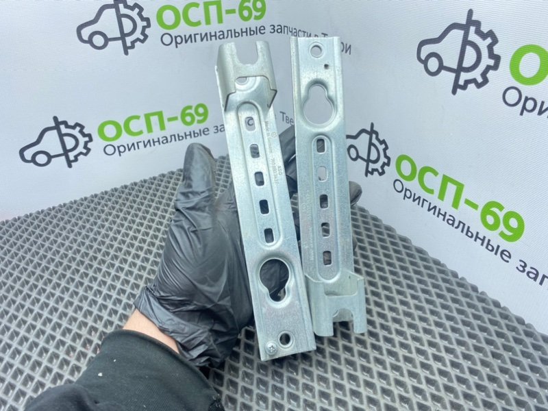 Направляющие, 1000 рублей, Тверь