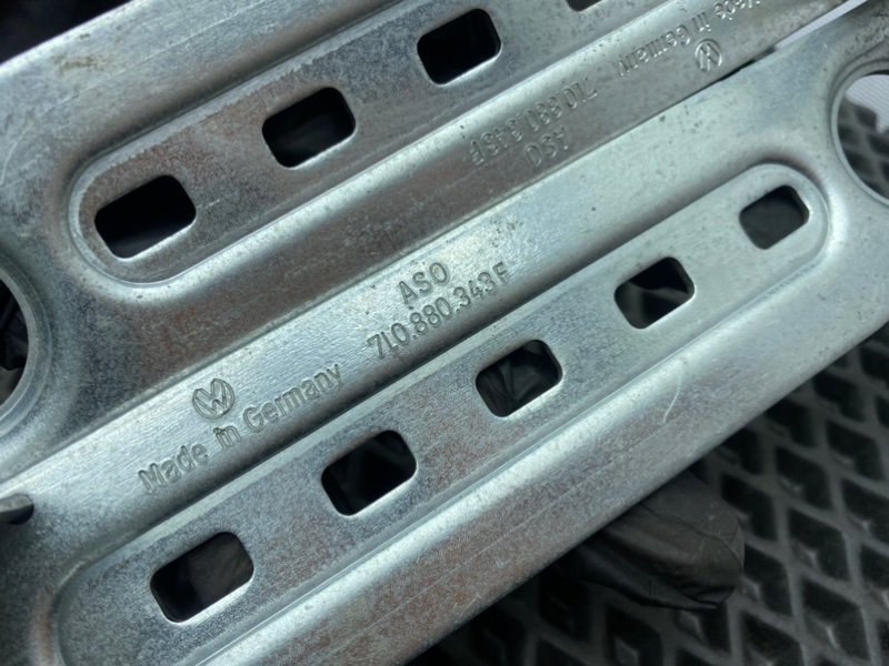 Направляющие, 1000 рублей, Тверь