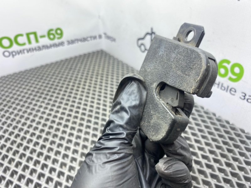 Замок багажника, 1000 рублей, Тверь