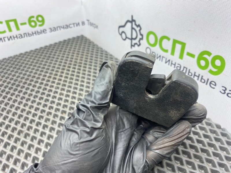 Замок багажника, 1000 рублей, Тверь