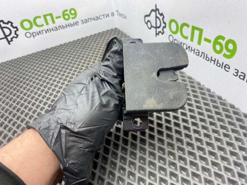 Замок багажника, 1000 рублей, Тверь