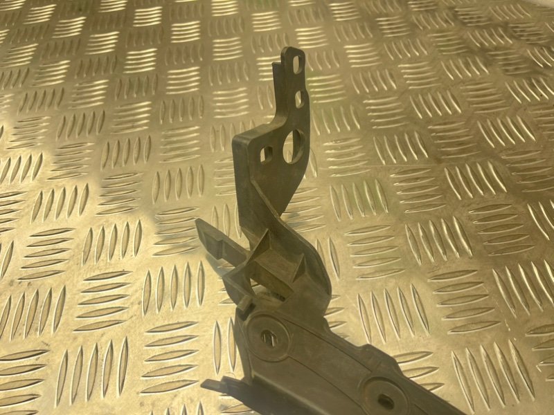 Кронштейн бампера, 2600 рублей, Тверь