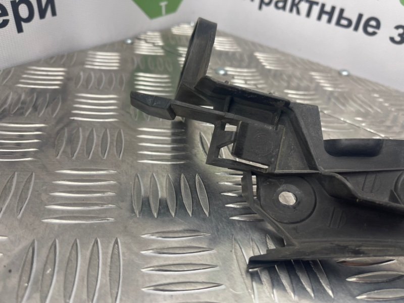 Кронштейн бампера, 2600 рублей, Тверь