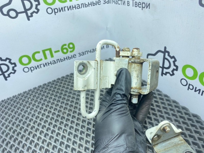 Петли дверей, 1000 рублей, Тверь