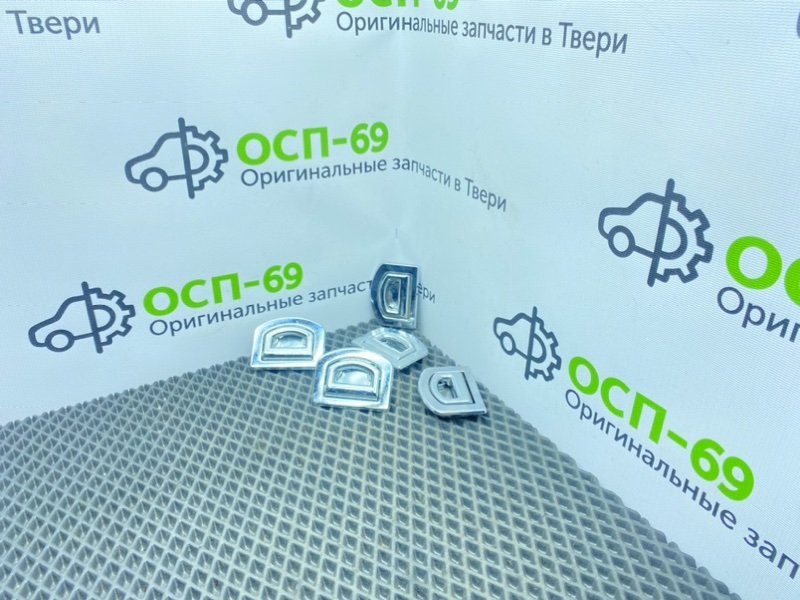 Кронштейн крепления груза, 1000 рублей, Тверь