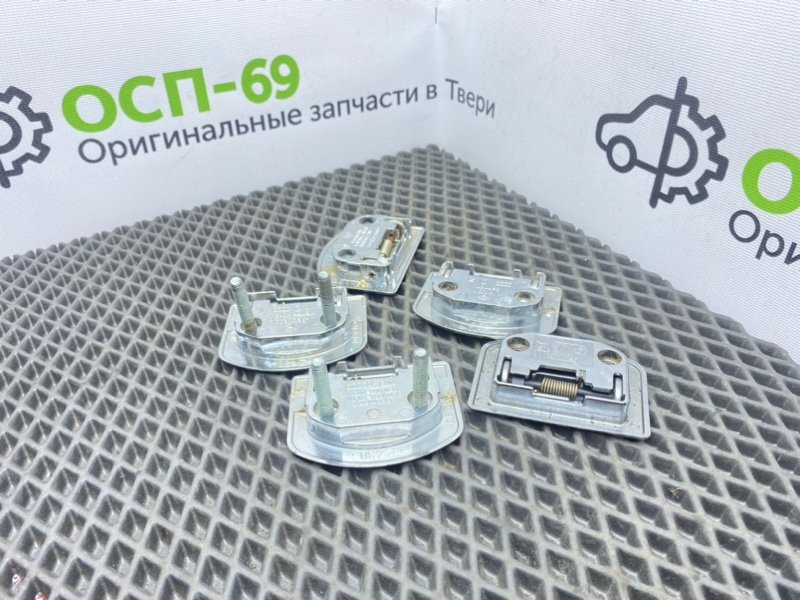 Кронштейн крепления груза, 1000 рублей, Тверь