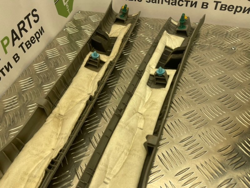 Обшивки стоек, 1000 рублей, Тверь