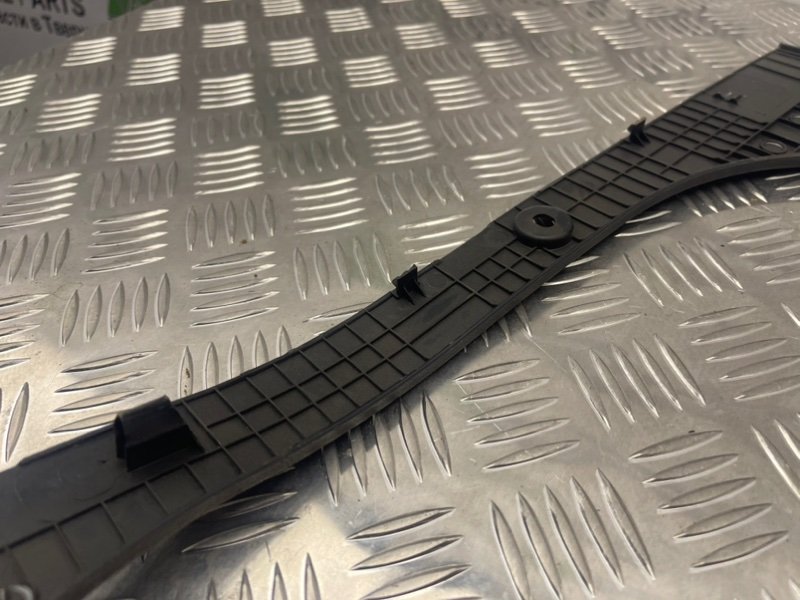 Накладка багажника, 500 рублей, Тверь