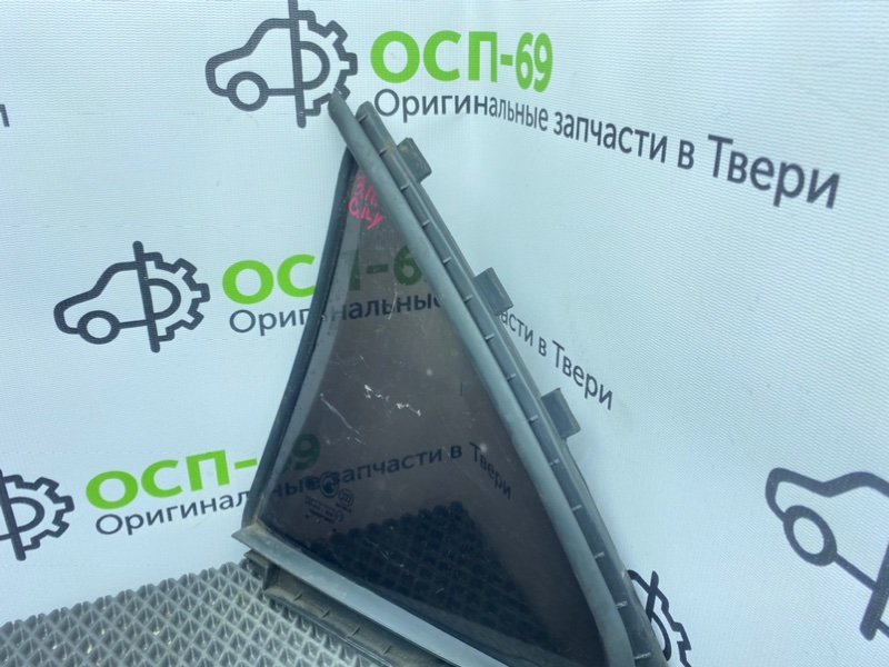 Форточка двери, 500 рублей, Тверь