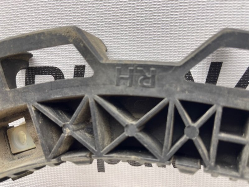 Крепление бампера, 900 рублей, Тверь