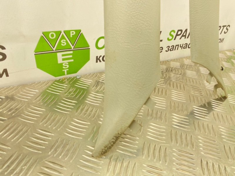 Накладки стоек, 1000 рублей, Тверь