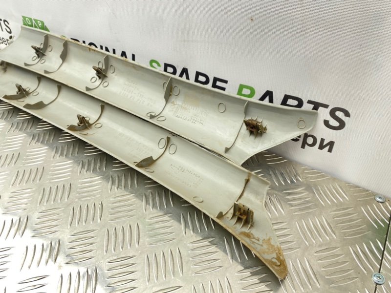 Накладки стоек, 1000 рублей, Тверь