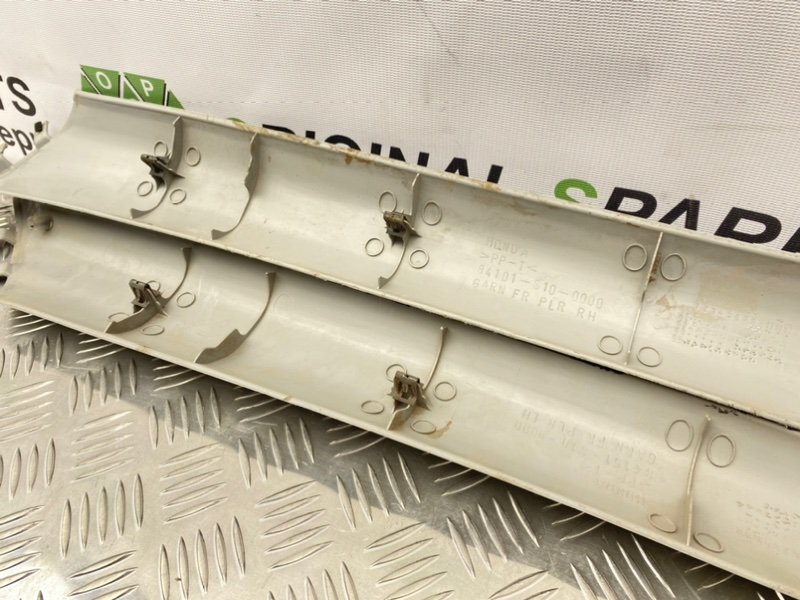 Накладки стоек, 1000 рублей, Тверь