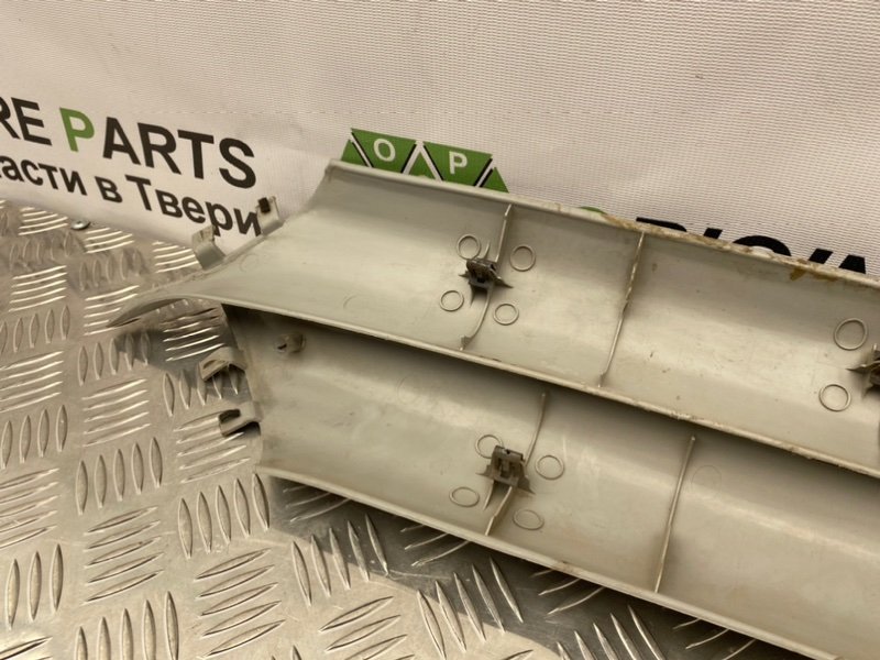 Накладки стоек, 1000 рублей, Тверь