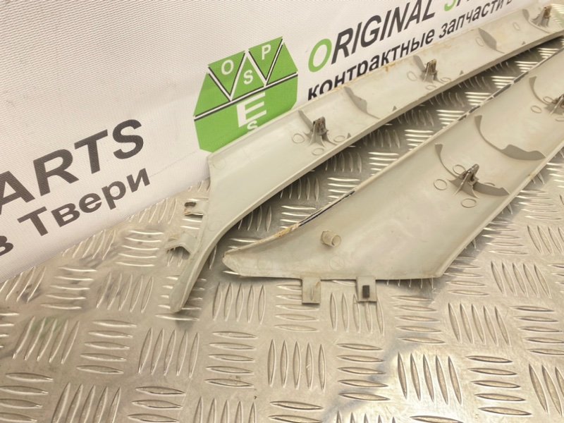 Накладки стоек, 1000 рублей, Тверь