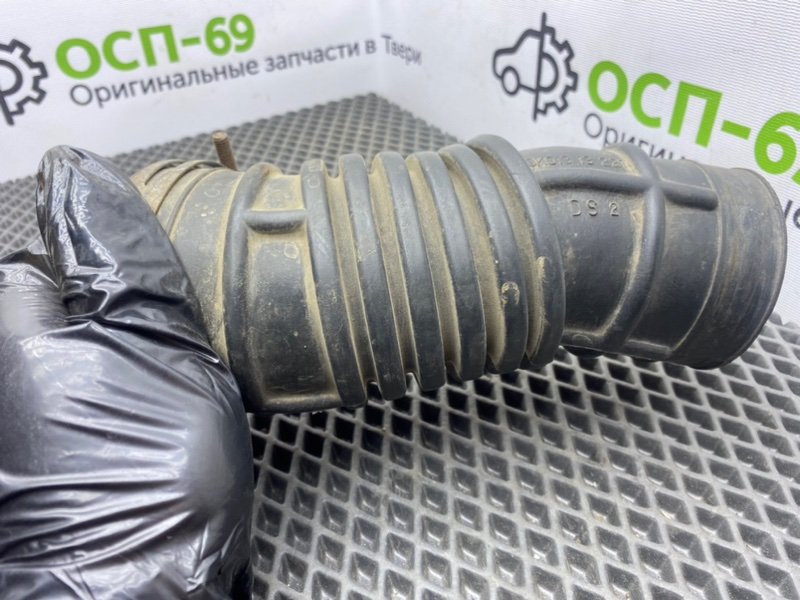 Патрубок впуска, 1900 рублей, Тверь