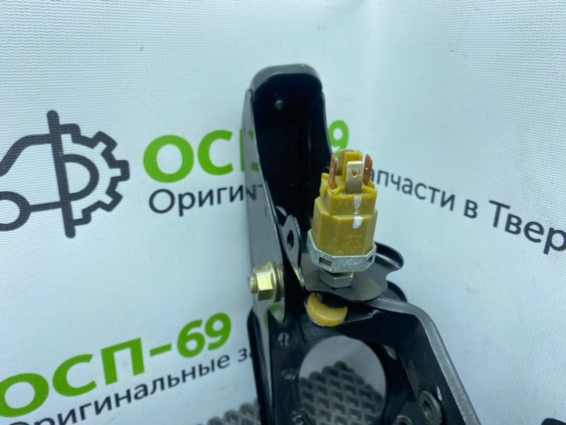 Педаль тормоза, 800 рублей, Тверь