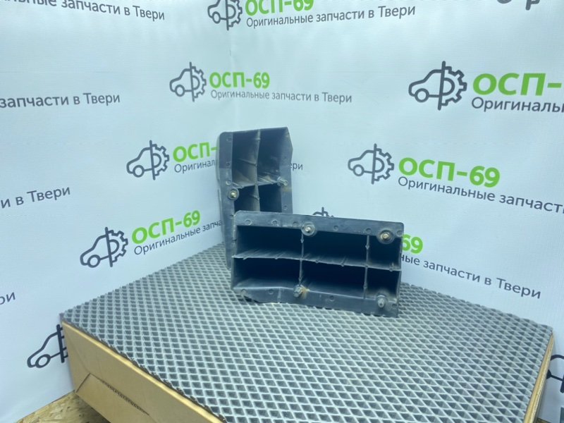 Кронштейны, 1000 рублей, Тверь