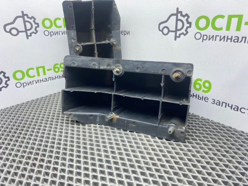 Кронштейны, 1000 рублей, Тверь