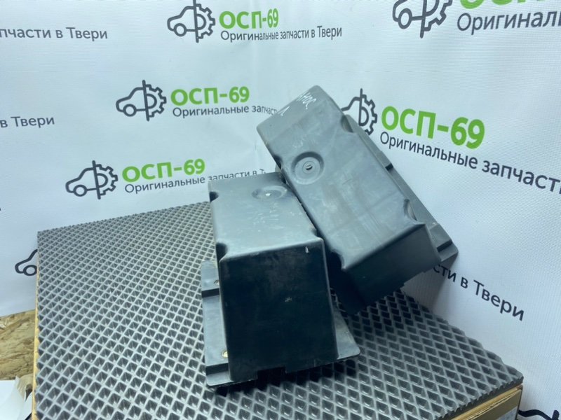 Кронштейны, 1000 рублей, Тверь