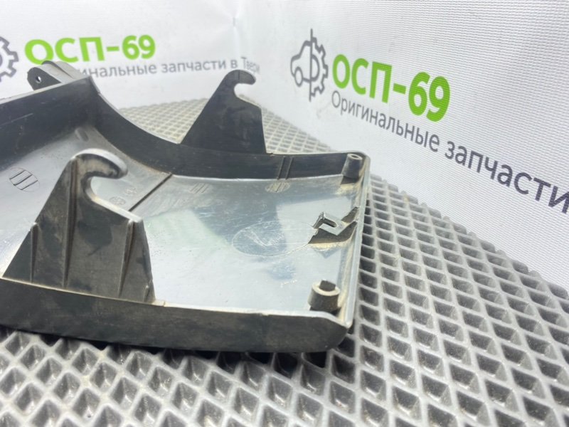 Крышка блока предохранителей, 500 рублей, Тверь