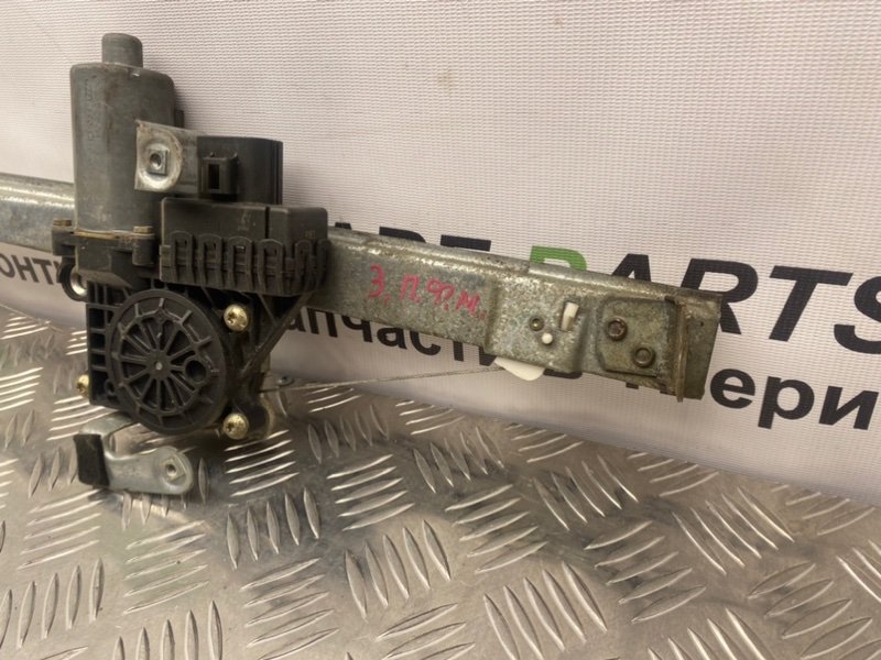 Стеклоподъемник, 2100 рублей, Тверь