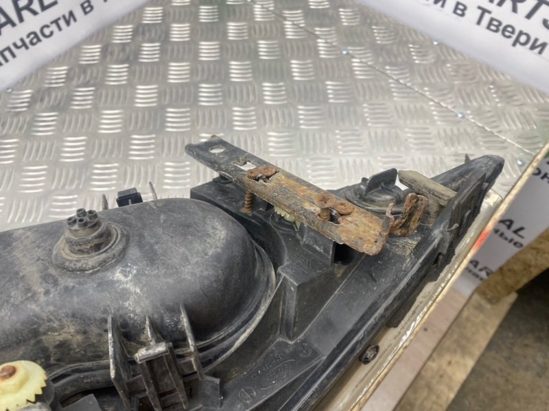 Фара, 3600 рублей, Тверь