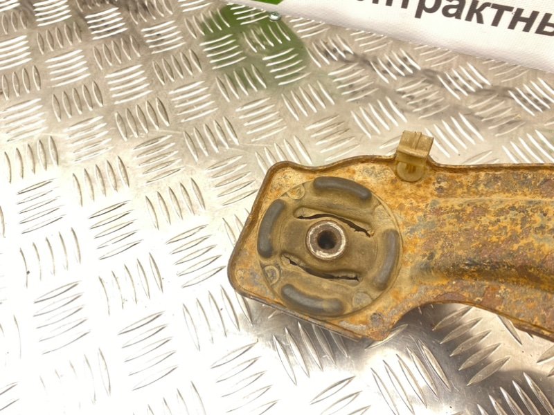 Кронштейн редуктора, 500 рублей, Тверь