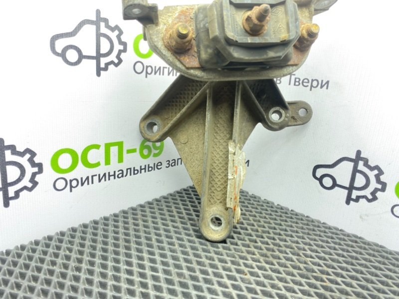 Подушка МКПП, 1800 рублей, Тверь