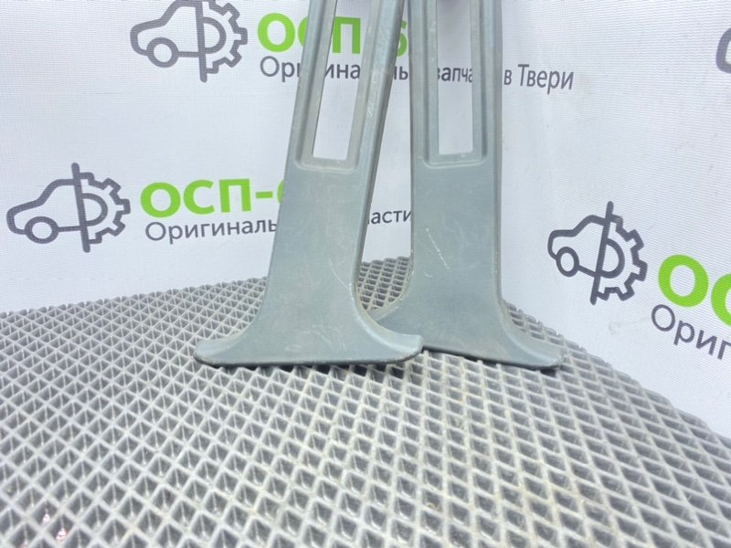 Обшивки стоек, 1000 рублей, Тверь