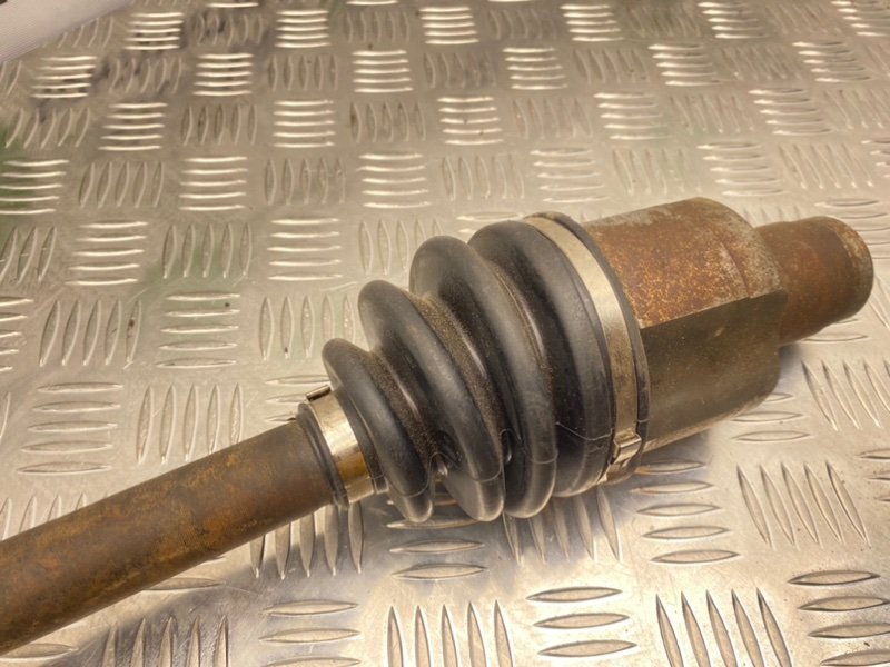 Полуось, 4100 рублей, Тверь